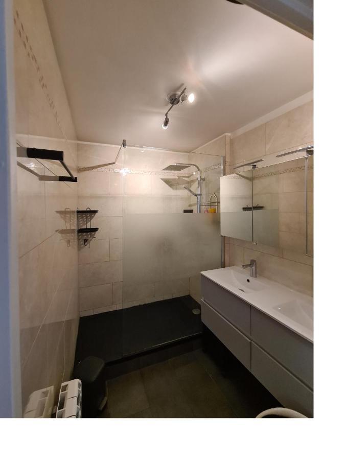 Chambre De 11 M2 Avec Balcon Παρίσι Εξωτερικό φωτογραφία